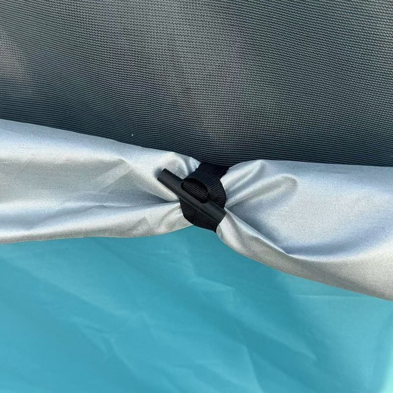 Šator za kampiranje s kamionetom na otvorenom