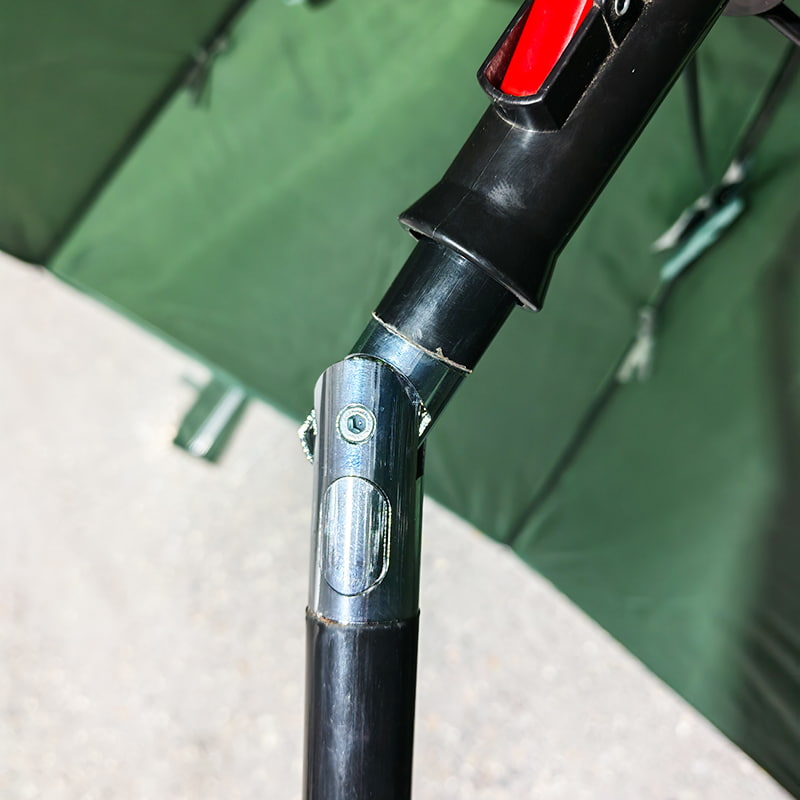 2,2M vojnički zeleni kišobran s baldahinom